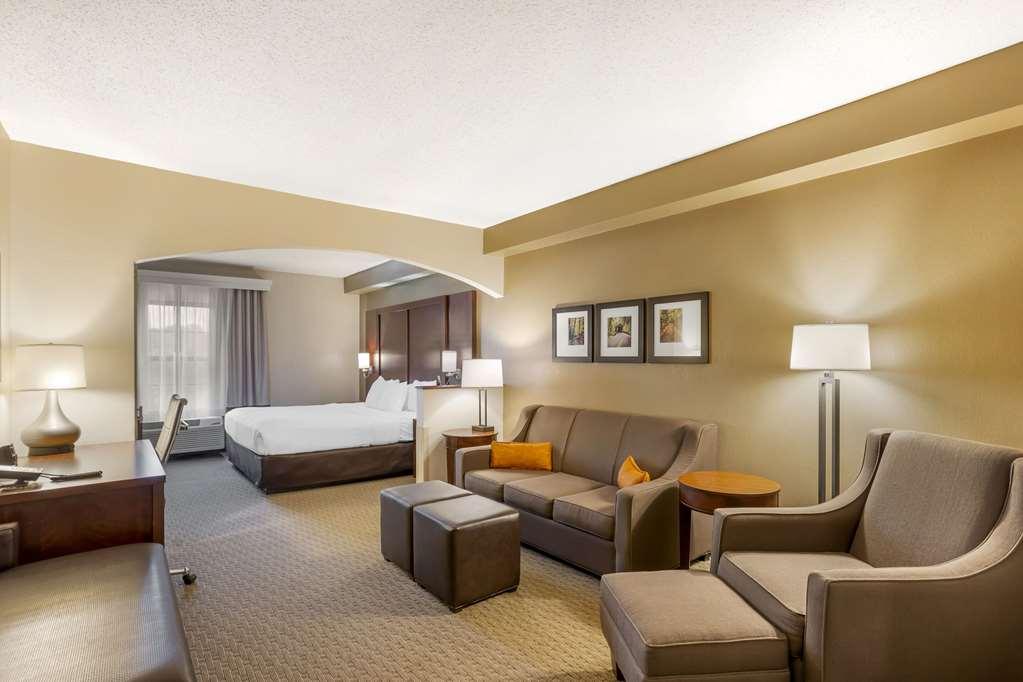 Hotel Comfort Near Penn State - State College, Pa
